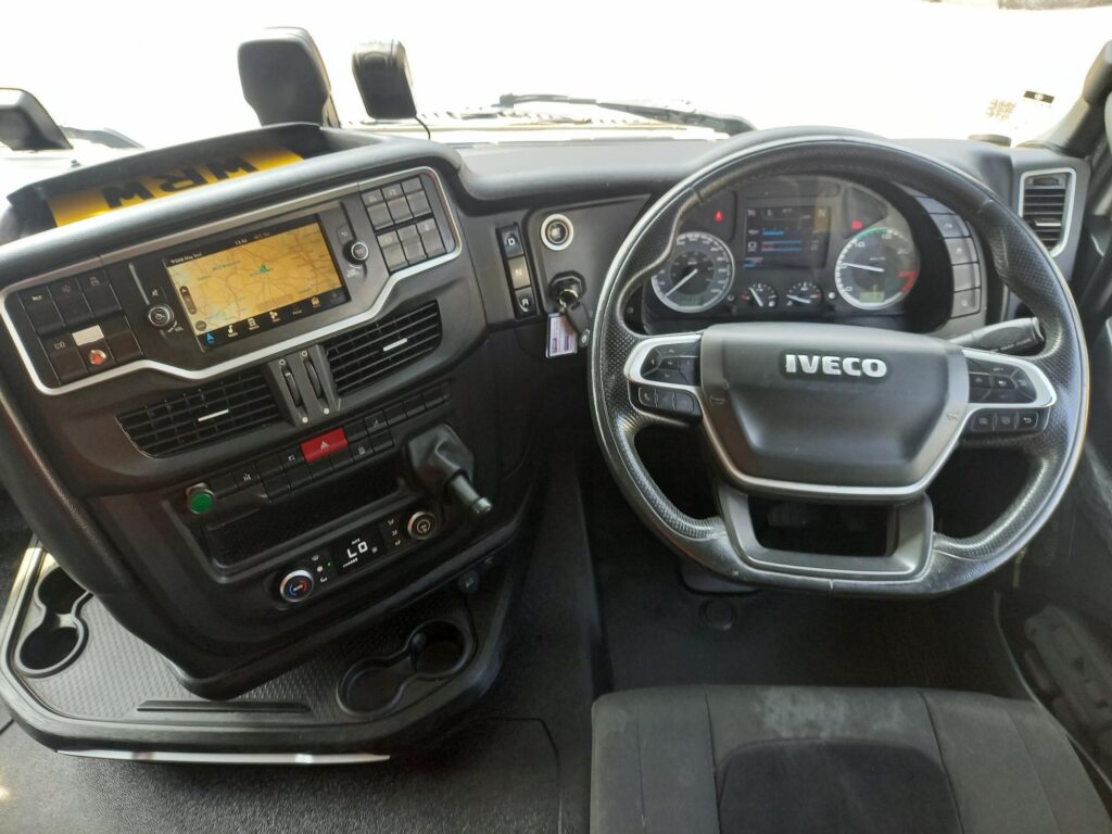Iveco S-WAY AS440S53 TX/FP 6X2 530HP