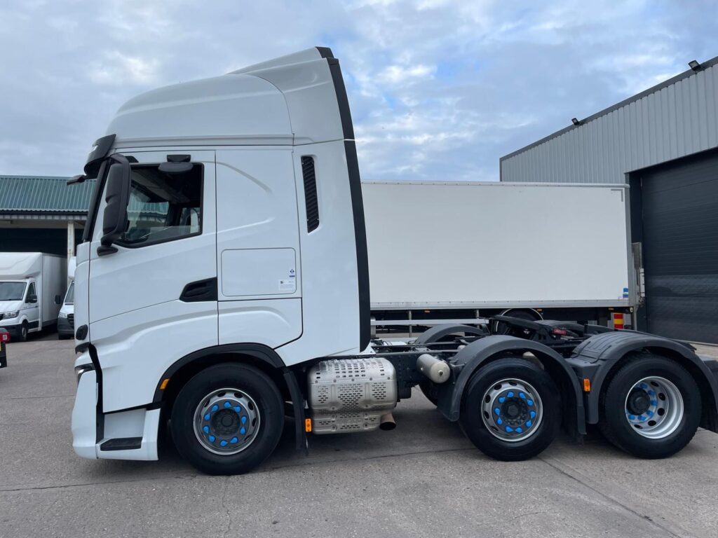 Iveco S-WAY AS440S53 TX/FP 6X2 530HP