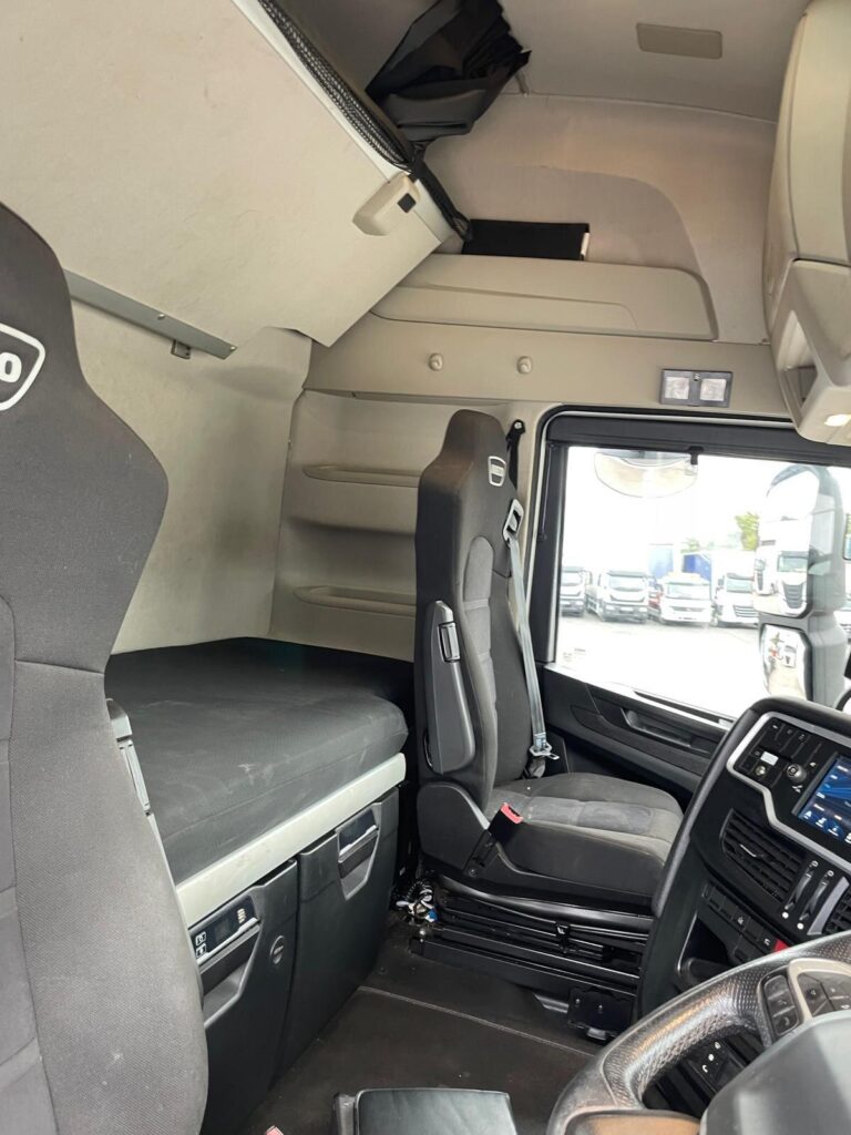 Iveco S-WAY AS440S53 TX/FP 6X2 530HP