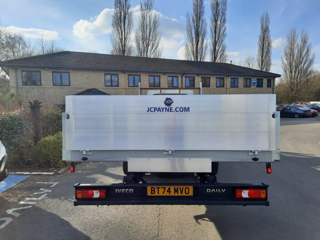 Iveco Daily 70C18 180HP 6.1 MTR DROPSIDE