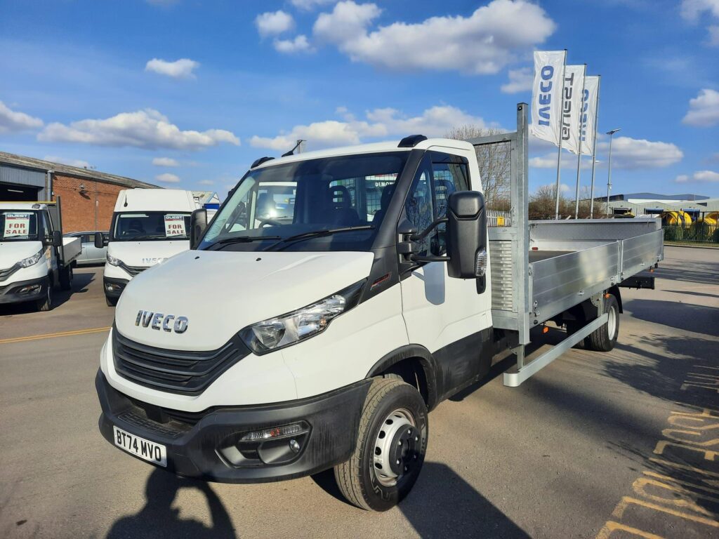 Iveco Daily 70C18 180HP 6.1 MTR DROPSIDE
