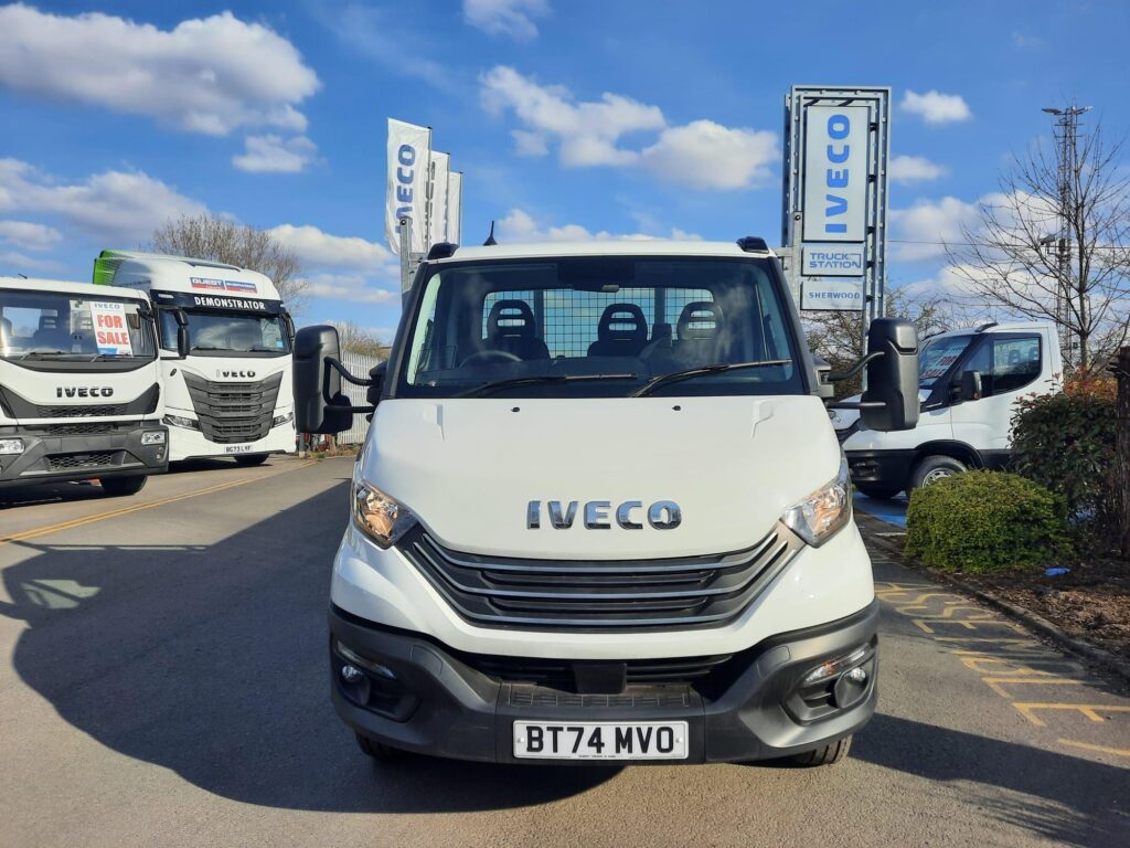 Iveco Daily 70C18 180HP 6.1 MTR DROPSIDE