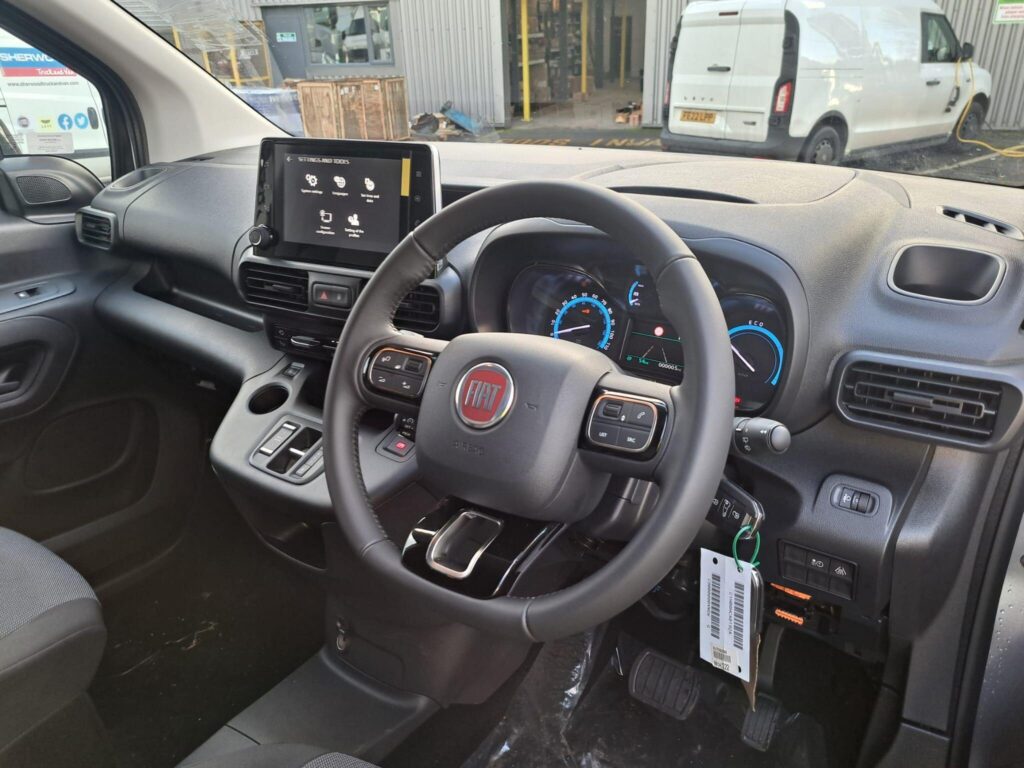 Fiat E-Doblo 50kWh Auto Maxi LWB 6dr (7.4kW OBC)