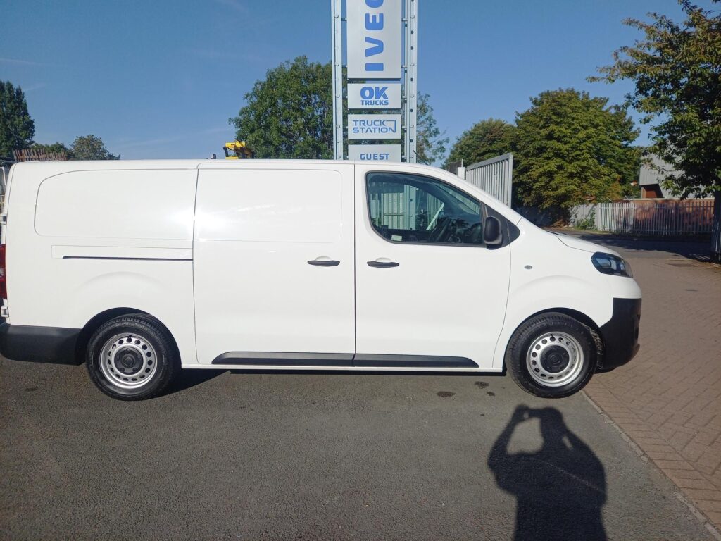Fiat E-Scudo 75kWh Tecnico Auto LWB 6dr (7kW Charger)