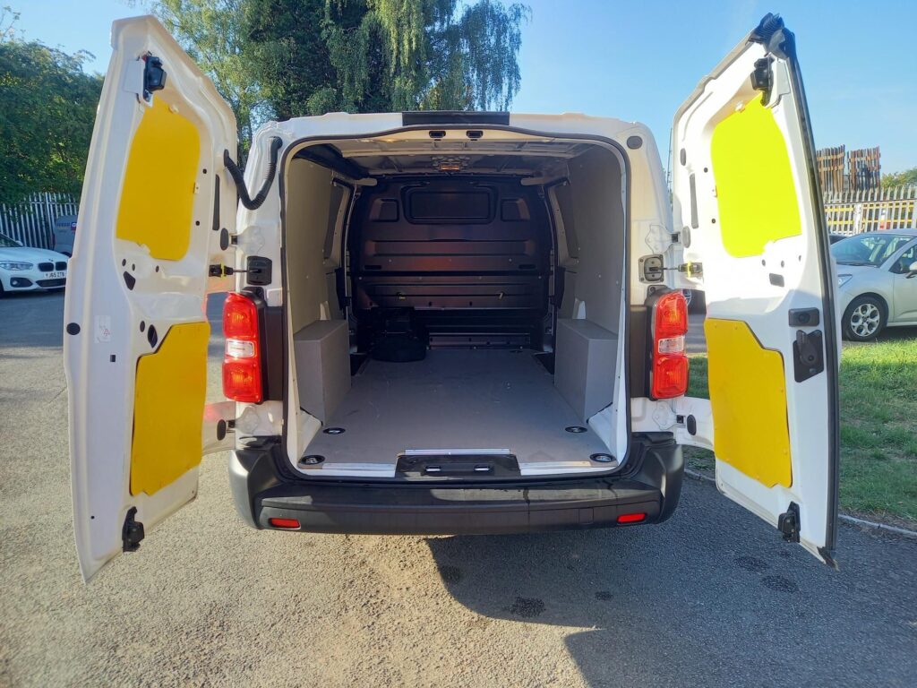 Fiat E-Scudo 75kWh Tecnico Auto LWB 6dr (7kW Charger)