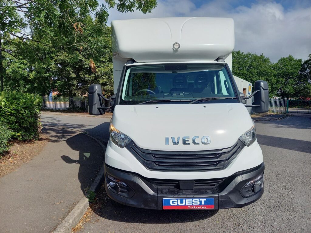 Iveco Daily 3.0D HPI 18V Business 70C 5100 HiMatic XLWB Euro 6 2dr (DRW)