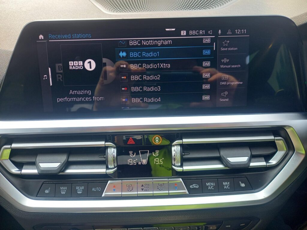 BMW 3 Series 2.0 330e 12kWh M Sport Auto Euro 6 (s/s) 4dr