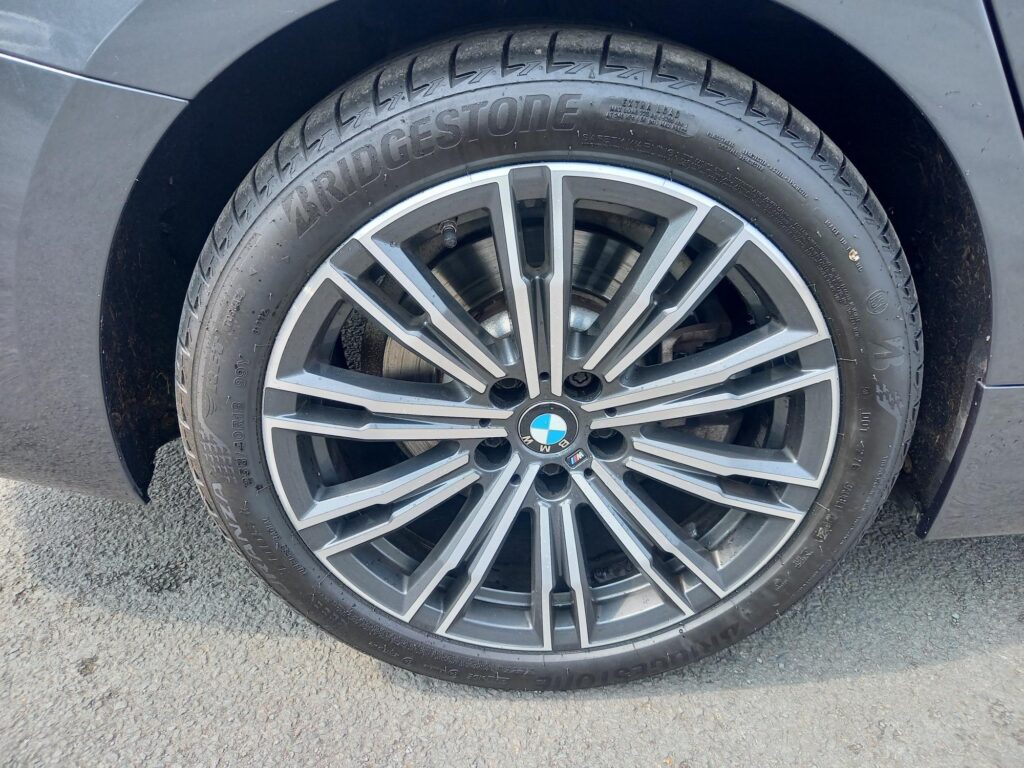 BMW 3 Series 2.0 330e 12kWh M Sport Auto Euro 6 (s/s) 4dr