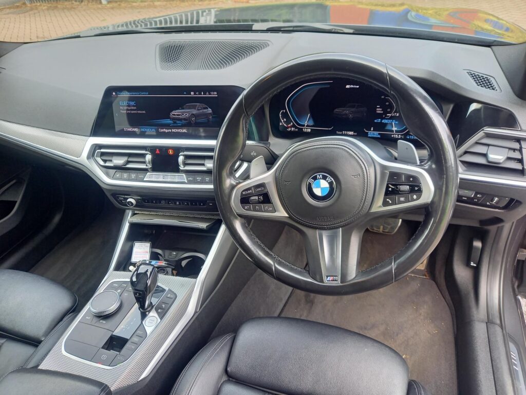 BMW 3 Series 2.0 330e 12kWh M Sport Auto Euro 6 (s/s) 4dr