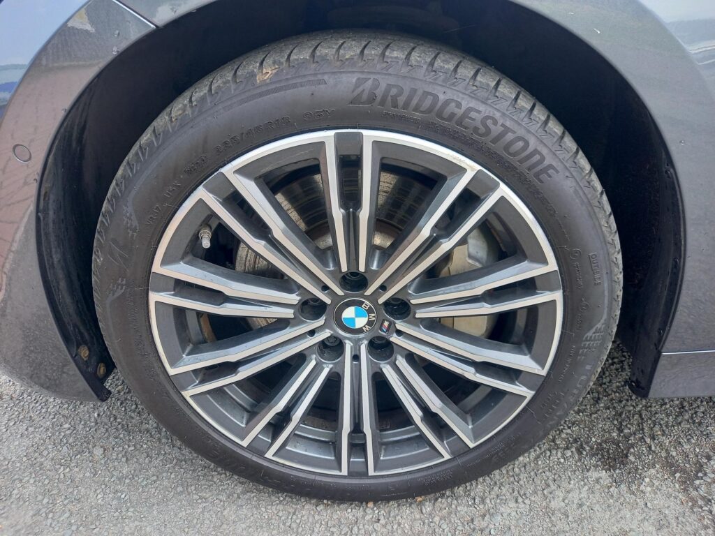 BMW 3 Series 2.0 330e 12kWh M Sport Auto Euro 6 (s/s) 4dr