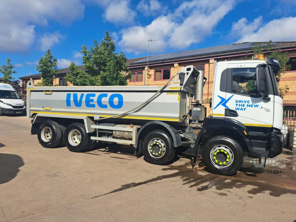 Iveco X-WAY AD360X42Z 8X4 TIPPER