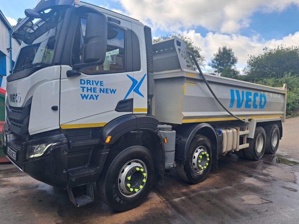 Iveco X-WAY AD360X42Z 8X4 TIPPER
