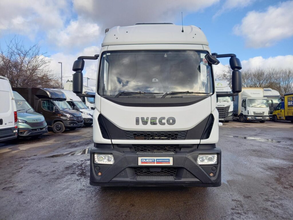Iveco Eurocargo ML18E25 250HP 28FT BOX & TAILLIFT