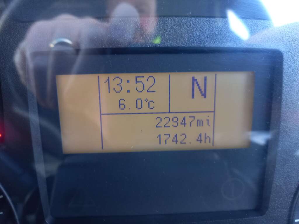 IVECO EUROCARGO ML18E25 250HP 26FT CURTAINSIDE