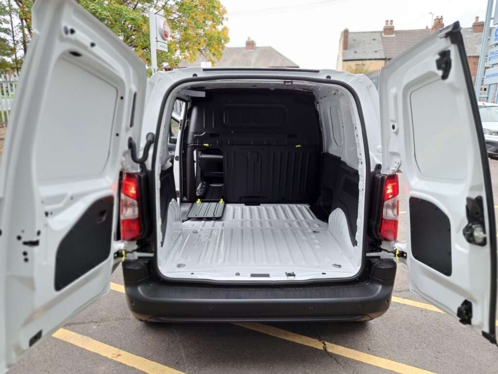 Fiat Doblo Plus 1.5 100 SWB