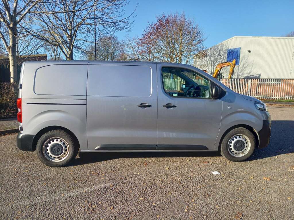 Fiat E-Scudo 75kWh Tecnico Auto SWB 6dr