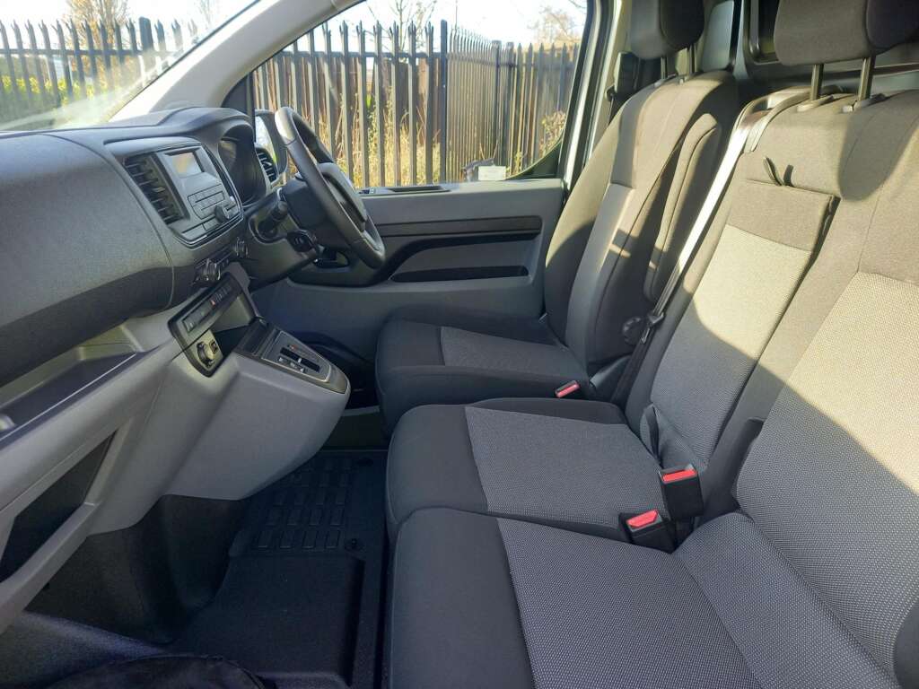 Fiat E-Scudo 75kWh Tecnico Auto SWB 6dr