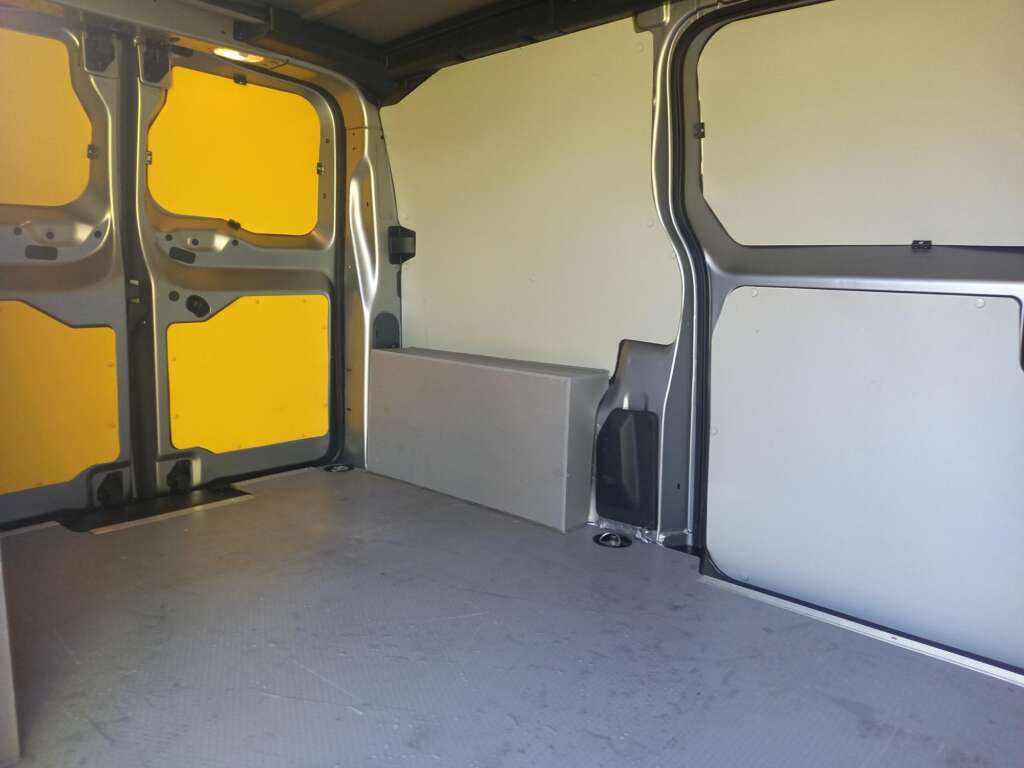 Fiat E-Scudo 75kWh Tecnico Auto SWB 6dr