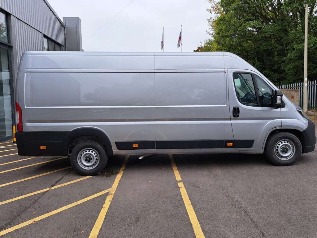 Fiat Ducato 2.2 MultijetIII 35 Maxi LX H2 Euro 6 5dr