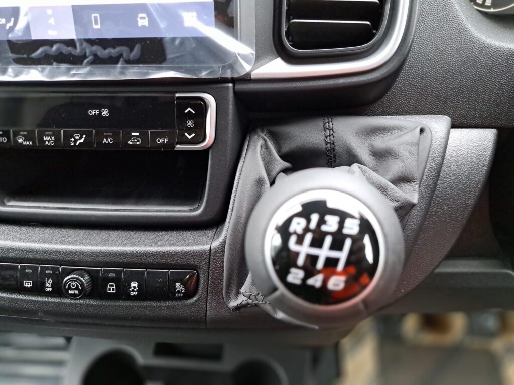 Fiat Ducato MWB HR 2.2 140bhp Primo