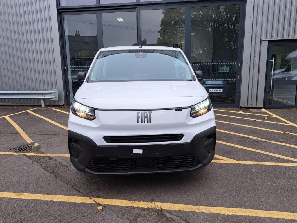 Fiat Doblo Plus 1.5 100 SWB