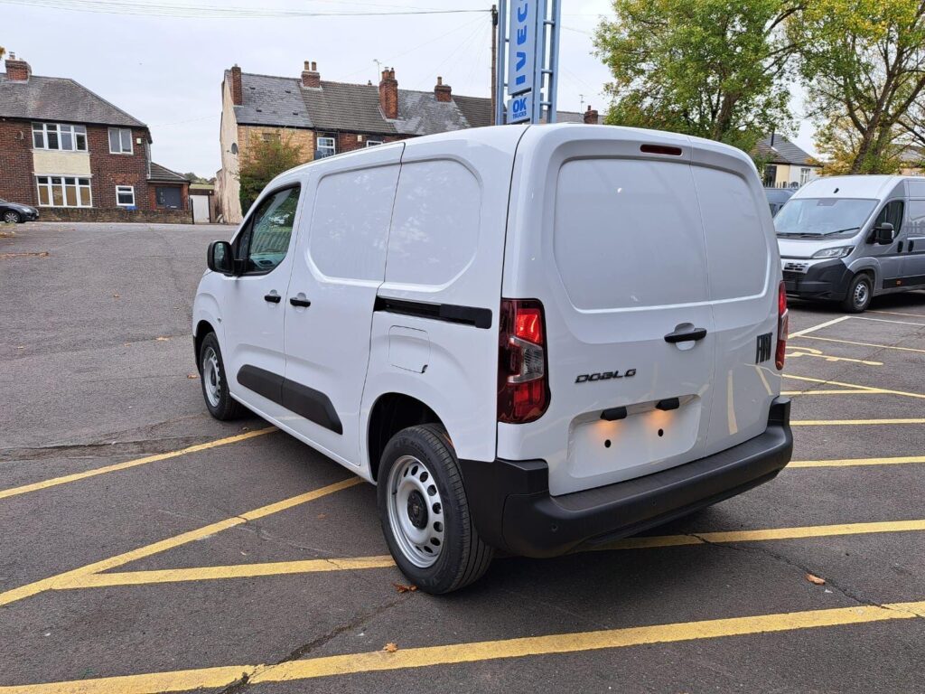 Fiat Doblo Plus 1.5 100 SWB