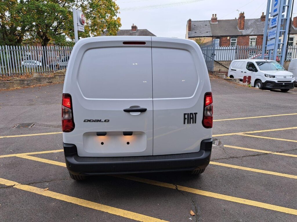 Fiat Doblo Plus 1.5 100 SWB