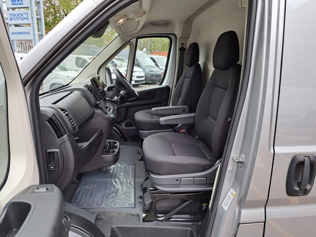 Fiat Ducato 2.2 MultijetIII 35 Maxi LX H2 Euro 6 5dr