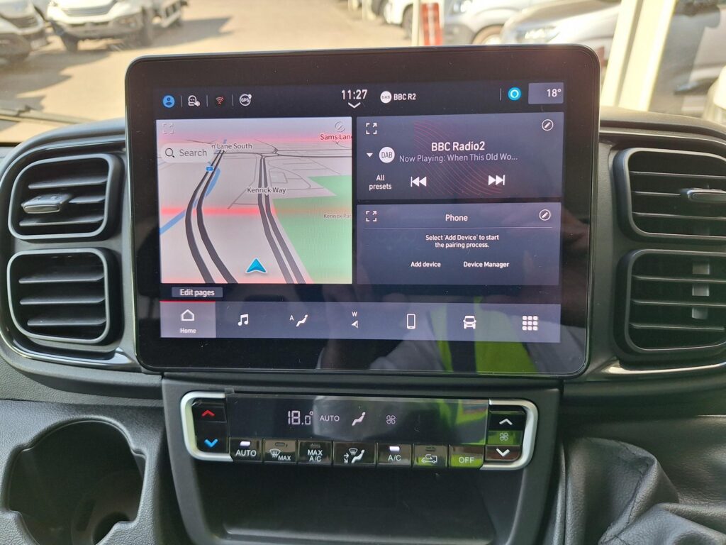 Fiat Ducato 35 MAXI 2.2 140hp 4.5m Low Loader Luton