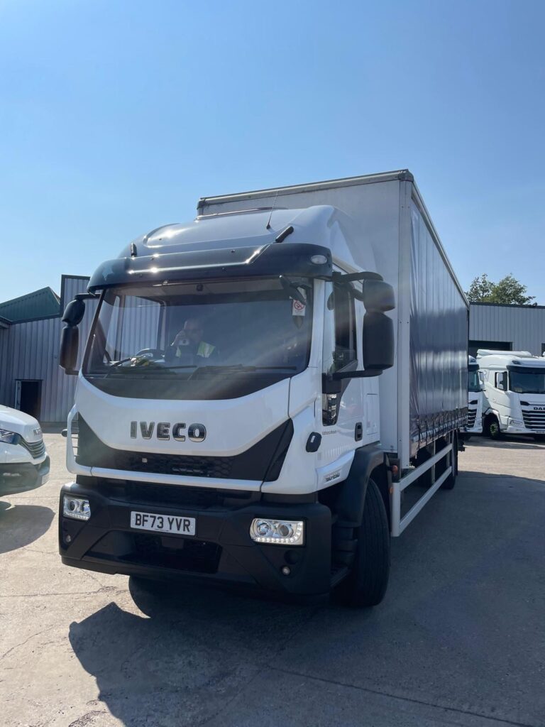 Iveco Eurocargo ML18E25 250HP 28FT CURTAINSIDE & TAILLIFT