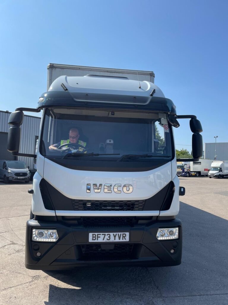 Iveco Eurocargo ML18E25 250HP 28FT CURTAINSIDE & TAILLIFT