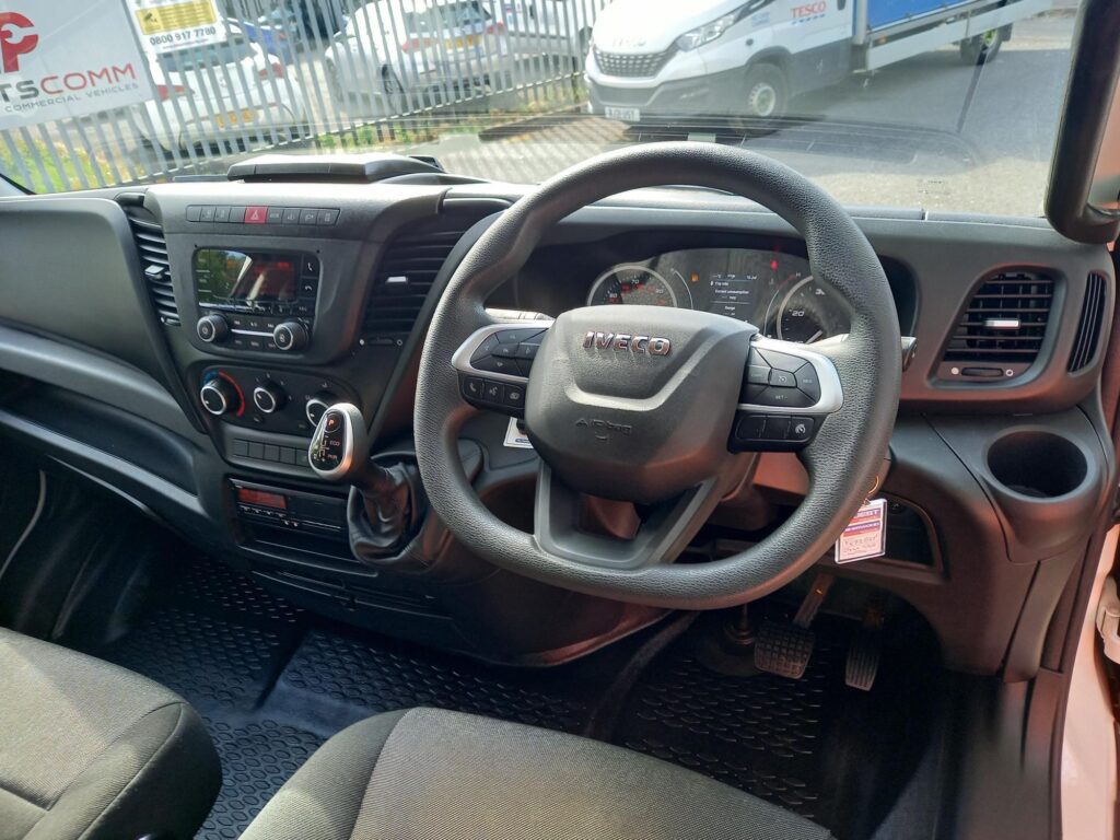 Iveco Daily 3.0D HPI 18V Business 72C 5100 HiMatic XLWB Euro 6 2dr (DRW)