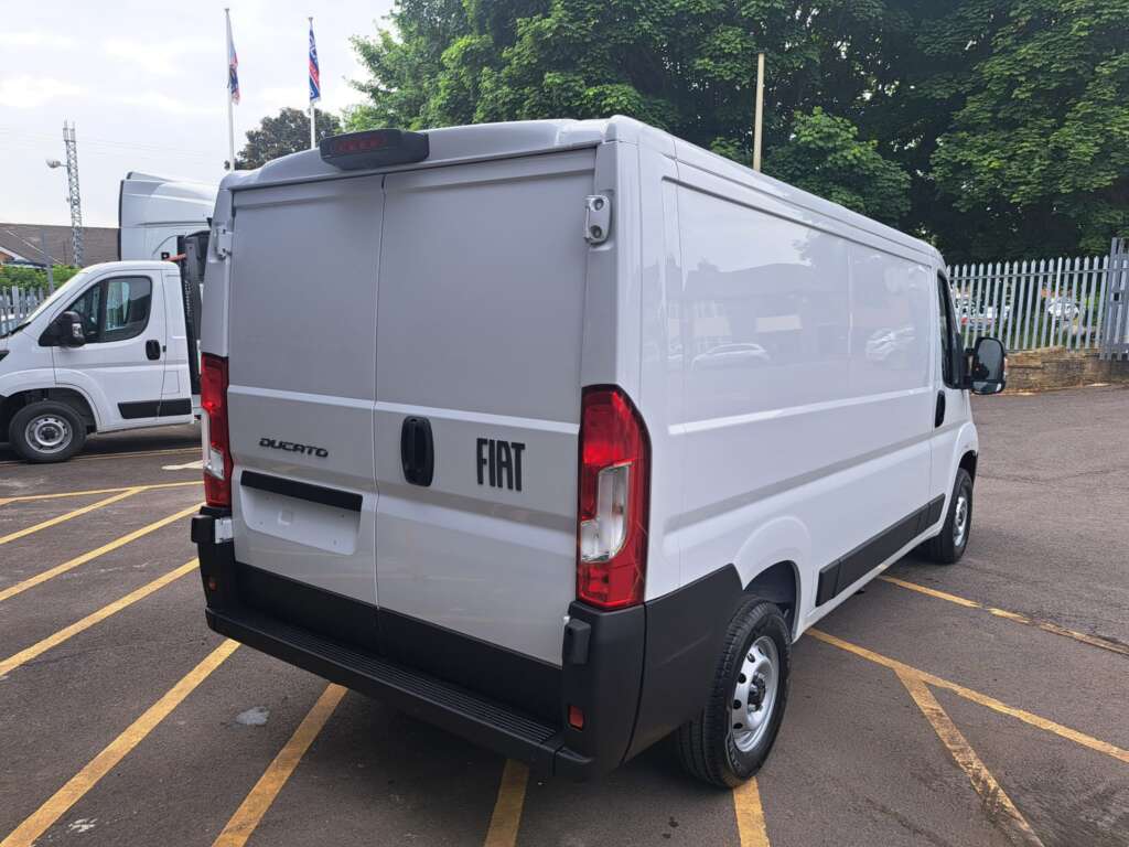 Fiat Ducato L2H1 35 2.2 140bhp