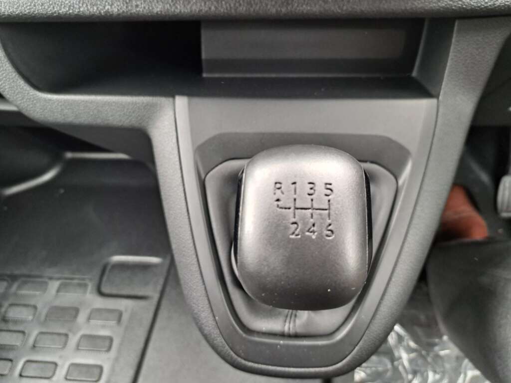 Fiat Scudo LWB 1.5 120bhp