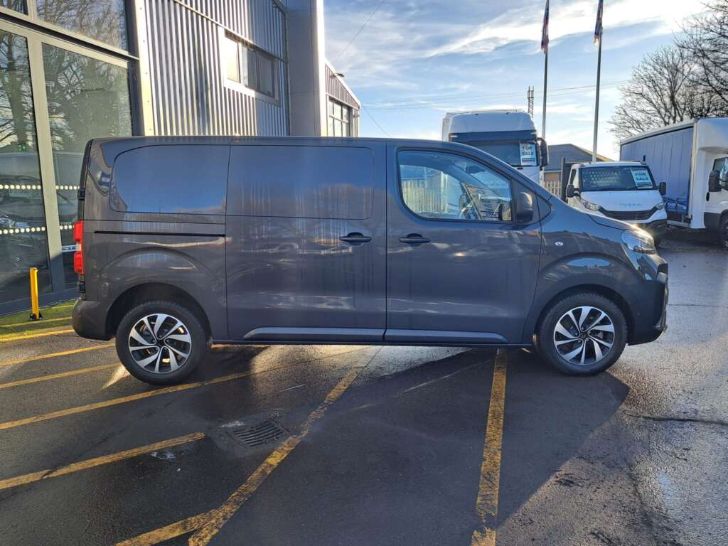 Fiat Scudo MWB Manual Panel Van