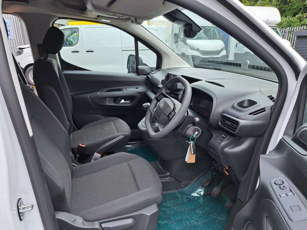 Fiat Doblo LWB Crew Van 1.5 100bhp