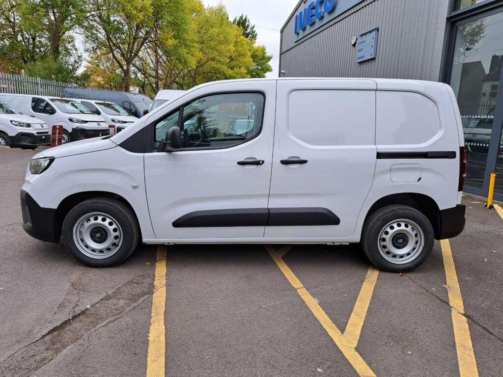 Fiat Doblo Plus 1.5 100 SWB