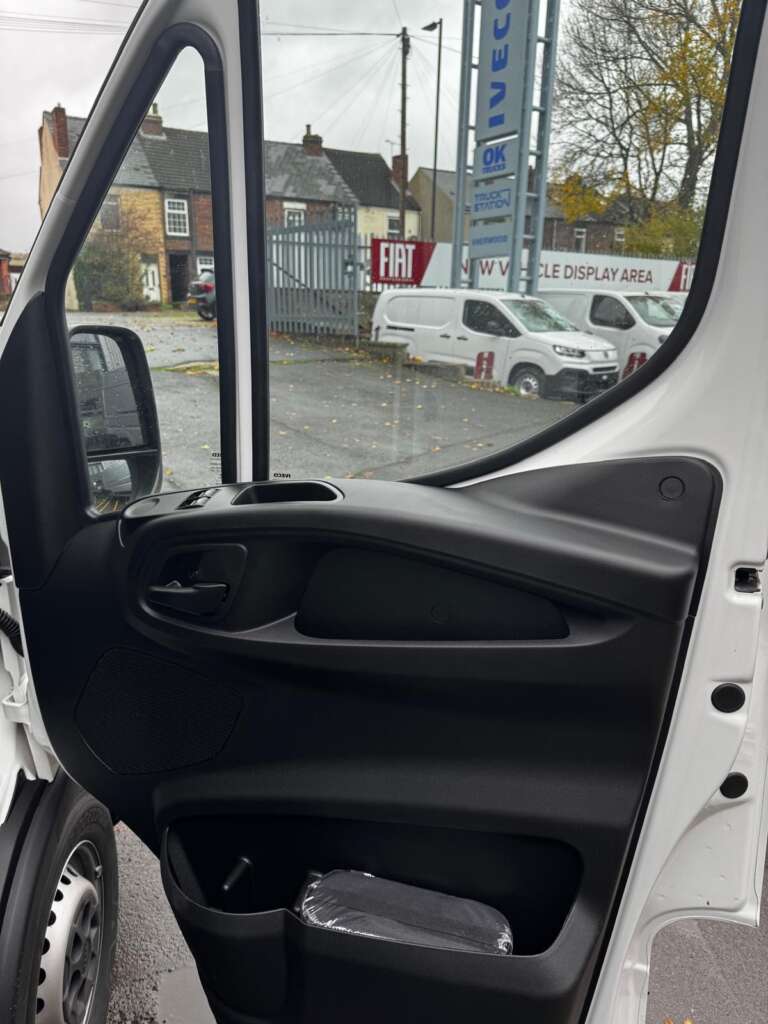 Iveco Daily 35S14HV 10cum 3520 MY22