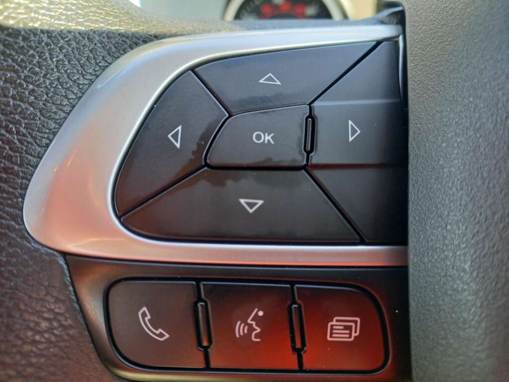 IVECO DAILY 70C18 180HP 6.1 MTR DROPSIDE