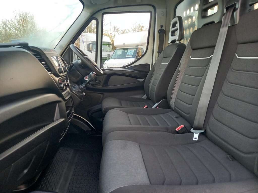 Iveco Daily 2.3D HPI 14V Business 35S 3750 Dropside 2dr Diesel Manual LWB Euro 6