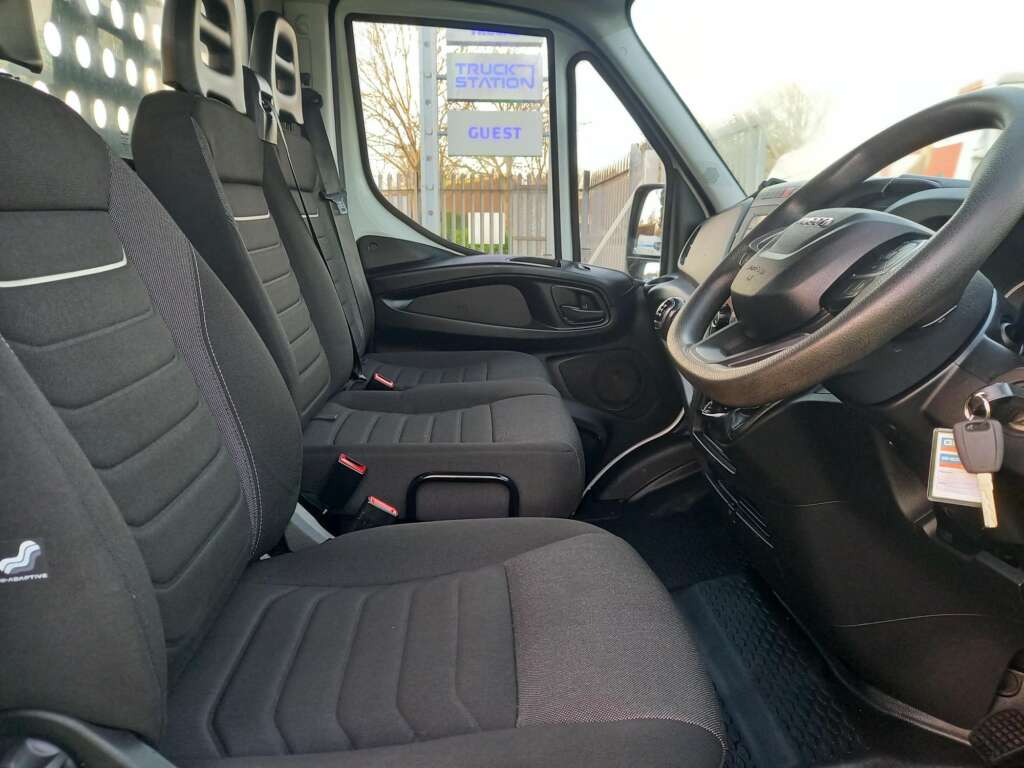 Iveco Daily 2.3D HPI 14V Business 35S 3750 Dropside 2dr Diesel Manual LWB Euro 6