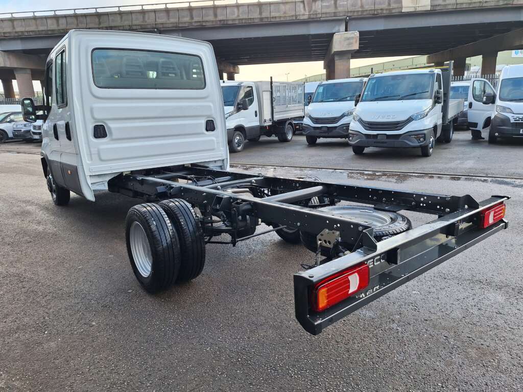 Iveco Daily 3.0D HPI 16V 35C 3750 LWB Euro 6 4dr (DRW)