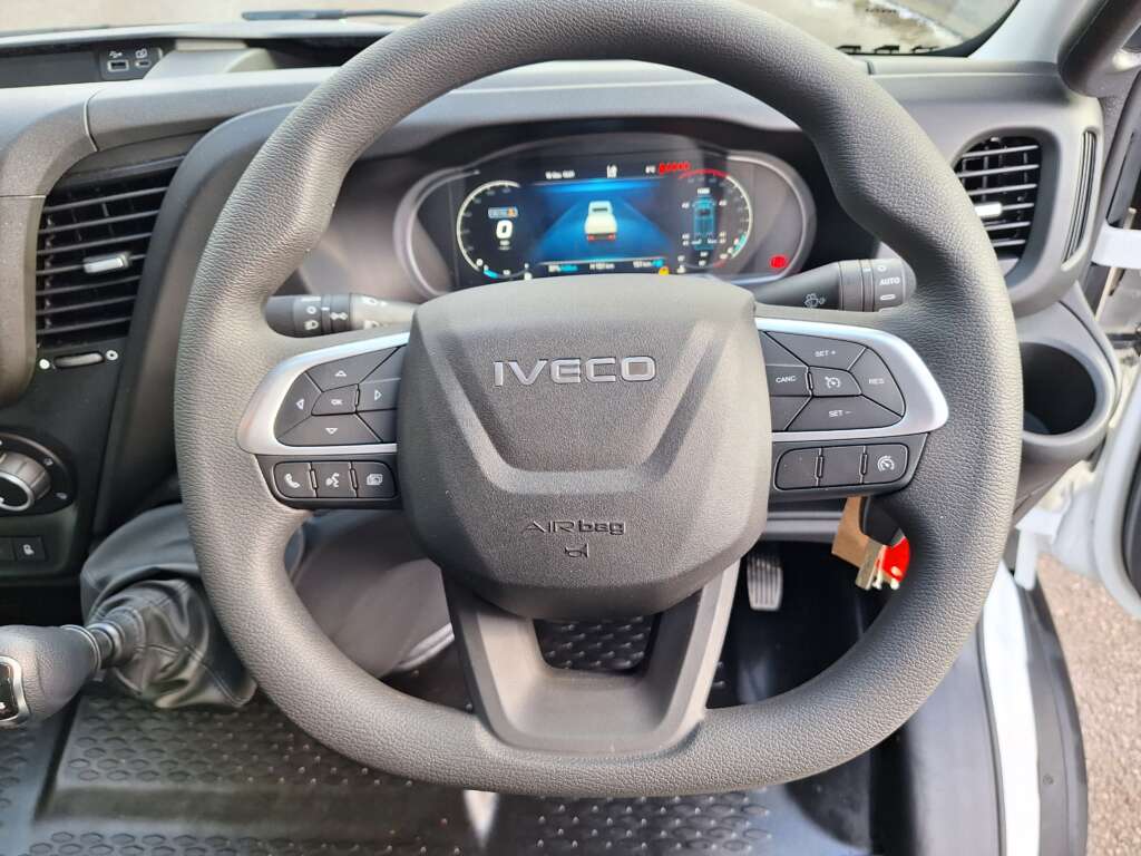 Iveco Daily 3.0D HPI 16V 35C 3750 LWB Euro 6 4dr (DRW)