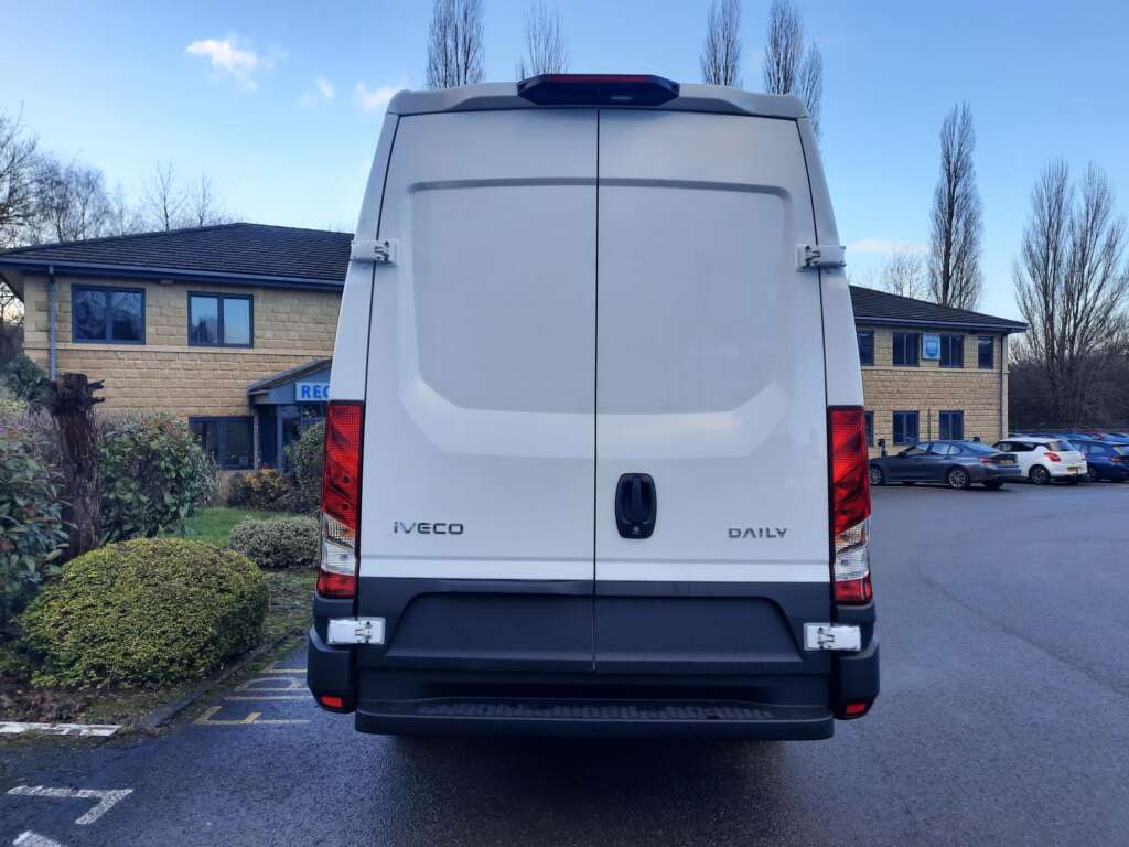 Iveco Daily 35S16A8 V 12cum 2.3 160bhp