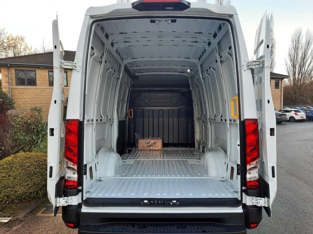 Iveco Daily 35S16A8 V 12cum 2.3 160bhp