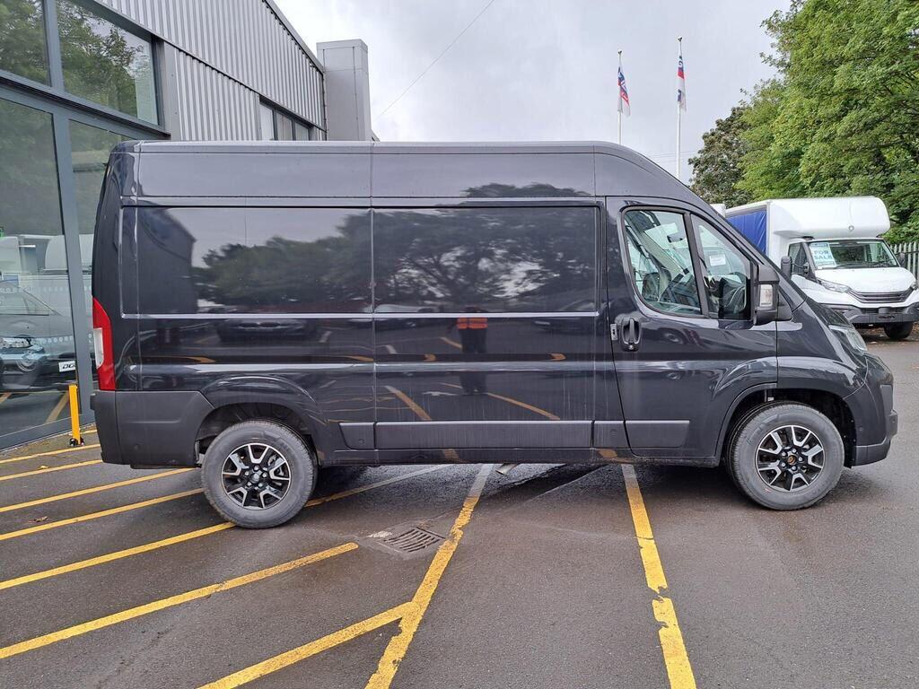 Fiat Ducato MWB HR 2.2 140bhp Primo