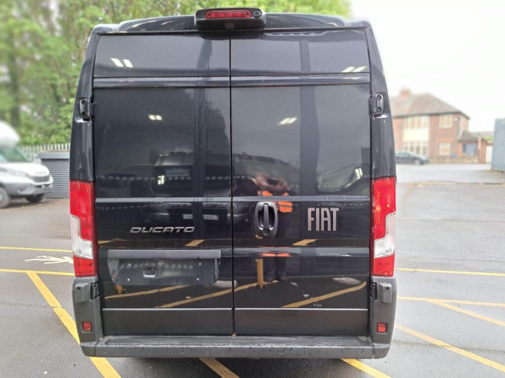 Fiat Ducato MWB HR 2.2 140bhp Primo