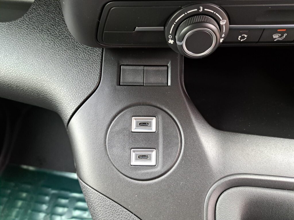 Fiat Doblo LWB Crew Van 1.5 100bhp