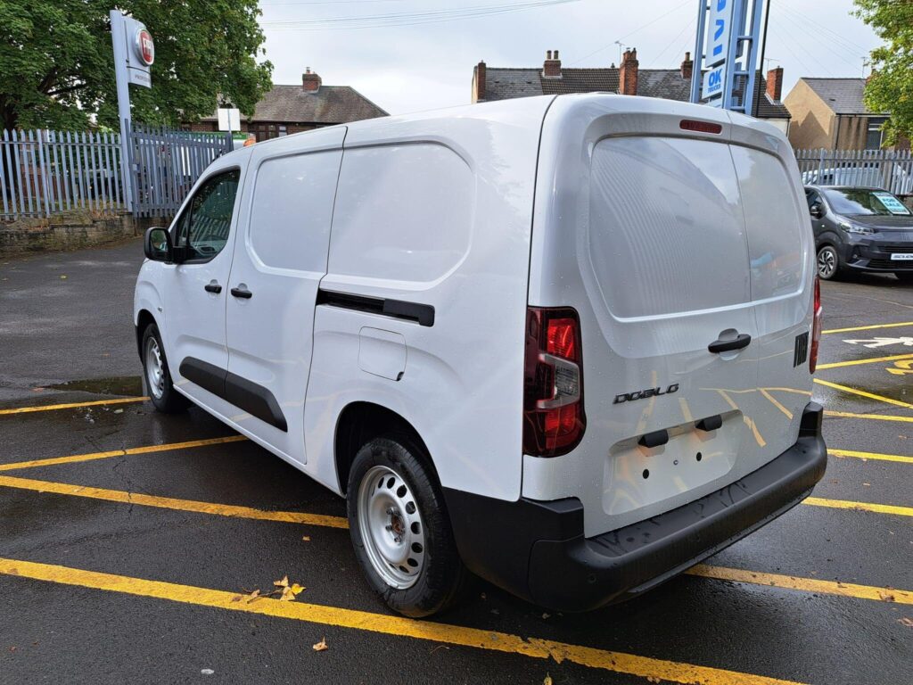Fiat Doblo LWB Crew Van 1.5 100bhp