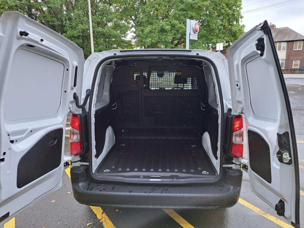 Fiat Doblo LWB Crew Van 1.5 100bhp